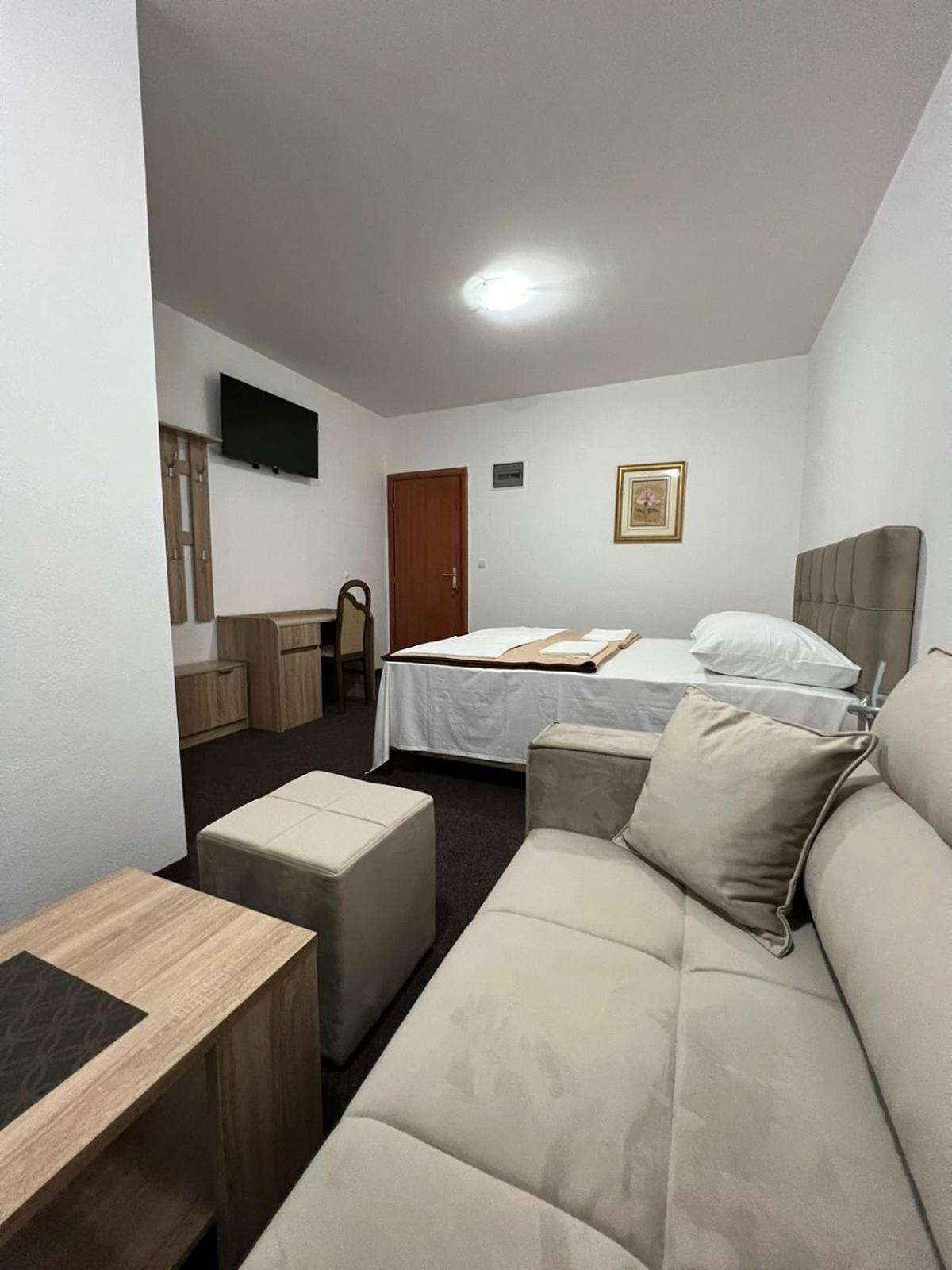 Motel Aura モスタル エクステリア 写真